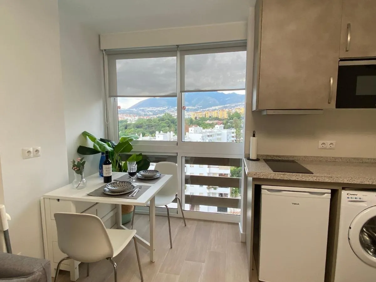 Apartamentos Naciones Playa, Los Molinillos Benalmadena Apartment
